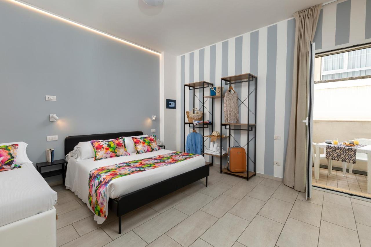 Rubino Apartments A 100Metri Dal Mare Риччоне Экстерьер фото